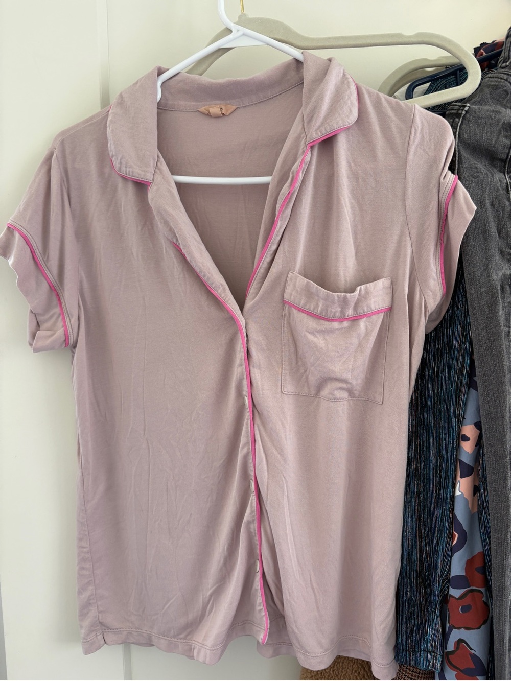 Eberjey Short-Sleeve Pajama Top in Dusty Rose with Pink Trim
